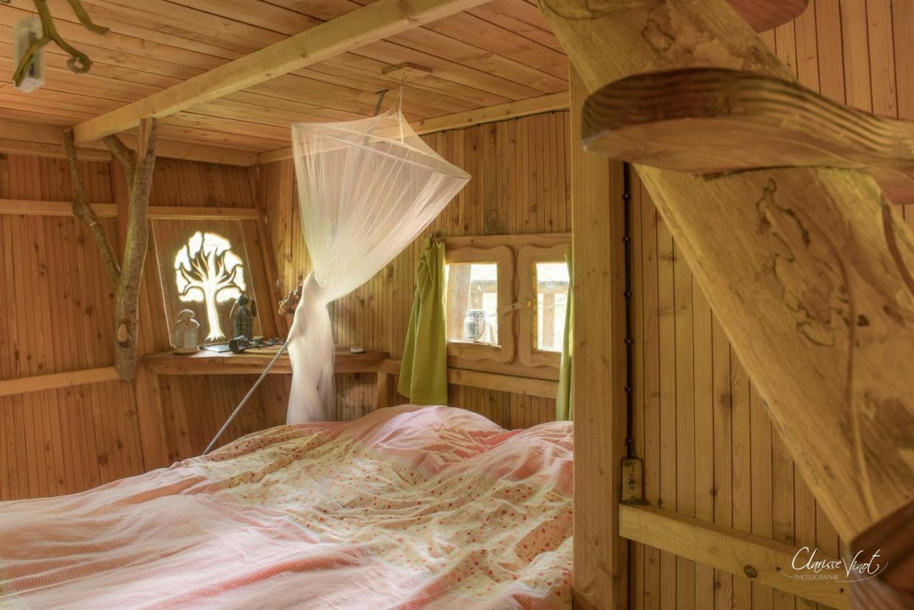 L'Arbre A Cabane Guyonvelle Exterior photo